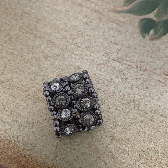 Ring - Picture 2 of 3